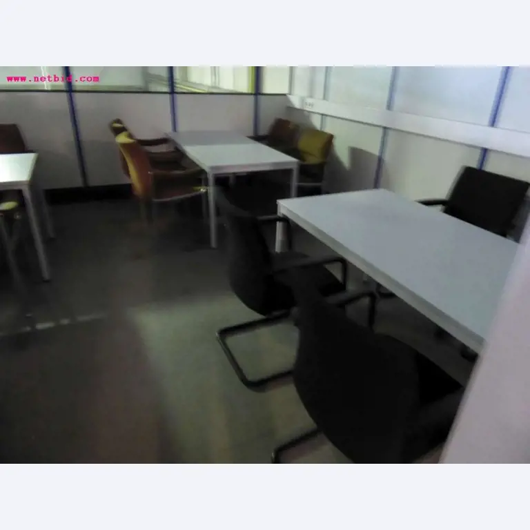 Commercialisation des actifs libérés par un fabricant international d'éoliennes
-9