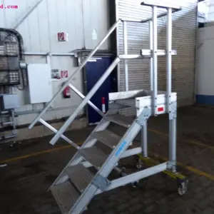 mobile stair landing Hymer