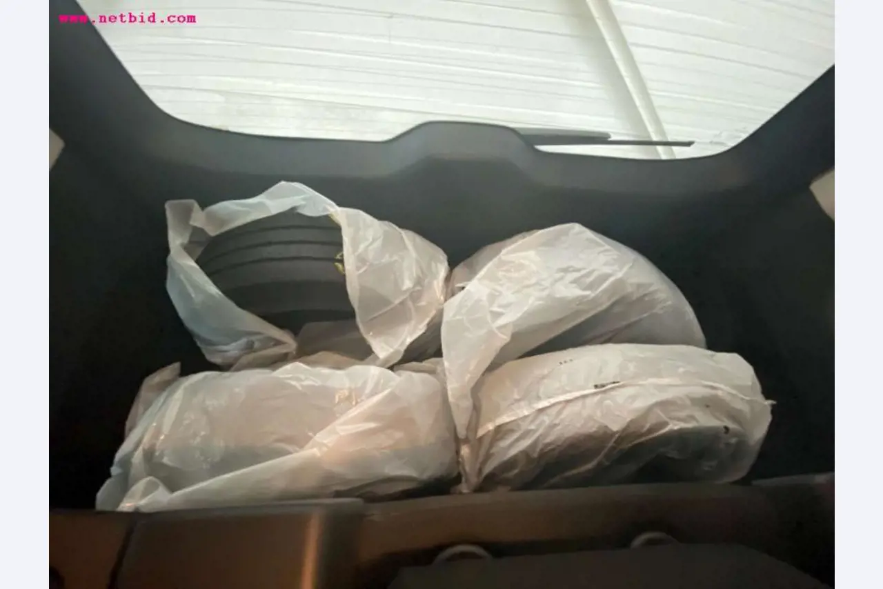 Sale of the no longer needed assets formerly used by an international manufacturer of wind turbines-5