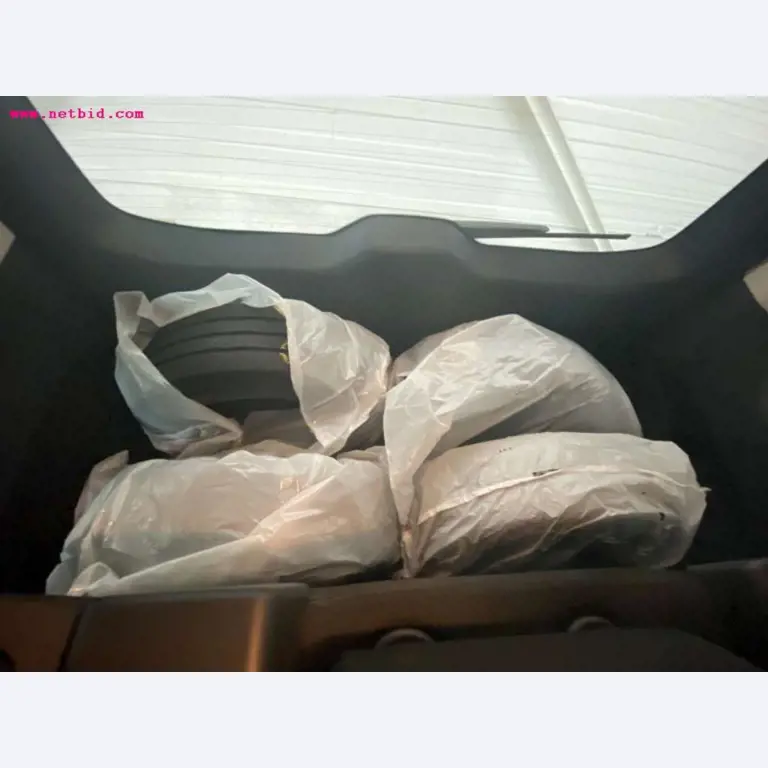 Sale of the no longer needed assets formerly used by an international manufacturer of wind turbines-5