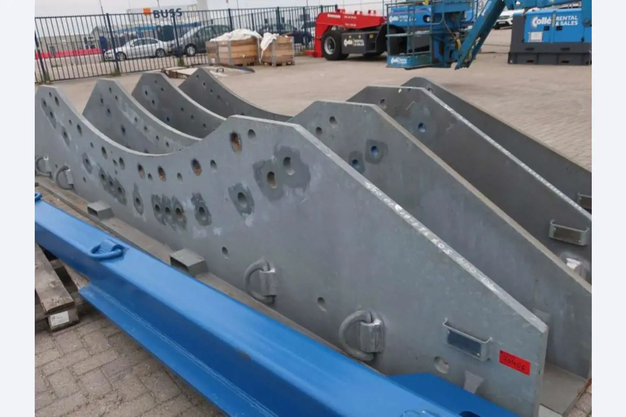 Sale of the no longer needed assets formerly used by an international manufacturer of wind turbines
-2