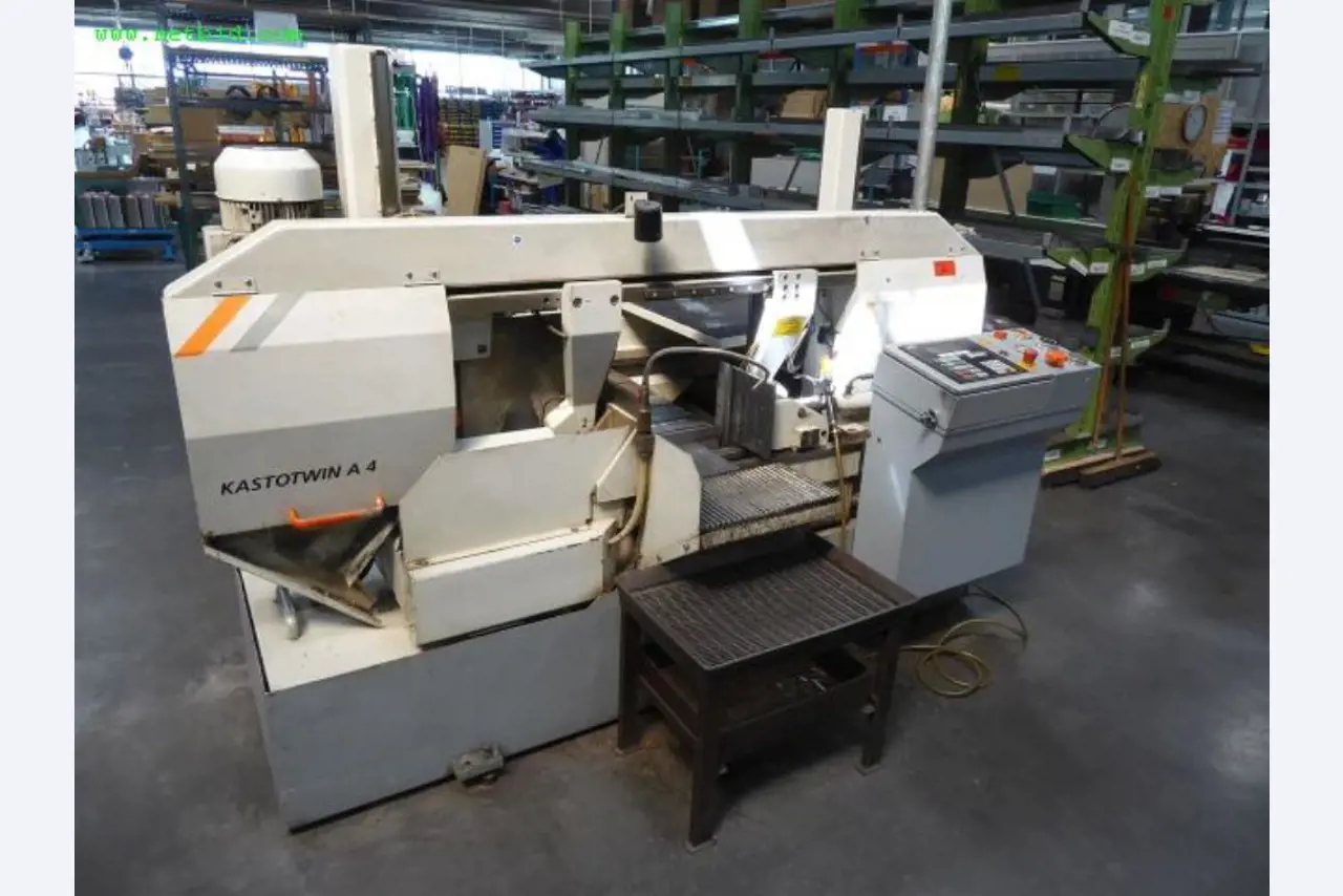 Maschinen zur Metallbearbeitung und Metallverarbeitung <br>-1