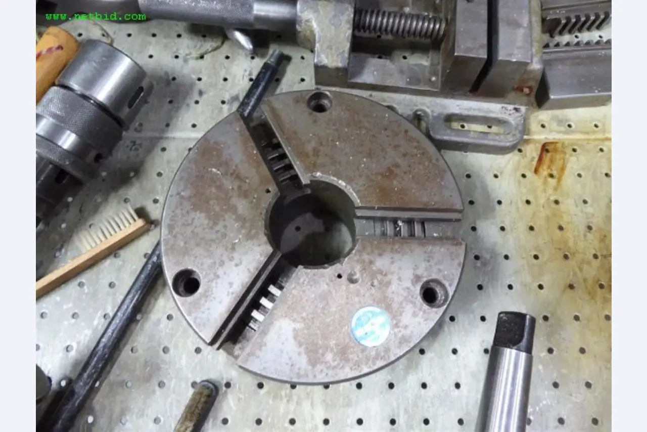 Maschinen zur Metallbearbeitung und Metallverarbeitung <br>-10