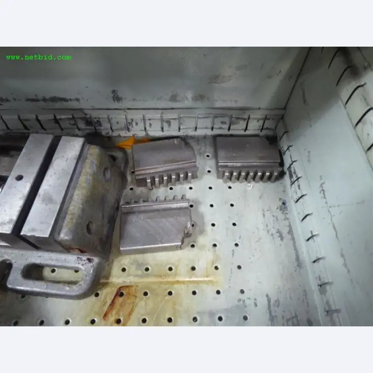 Maschinen zur Metallbearbeitung und Metallverarbeitung <br>-11