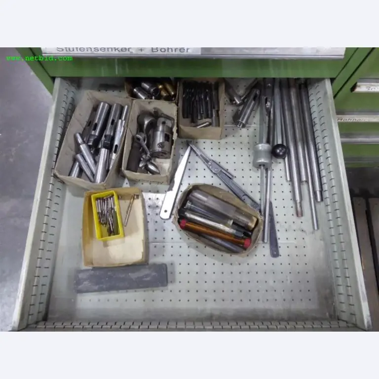 Maschinen zur Metallbearbeitung und Metallverarbeitung <br>-16