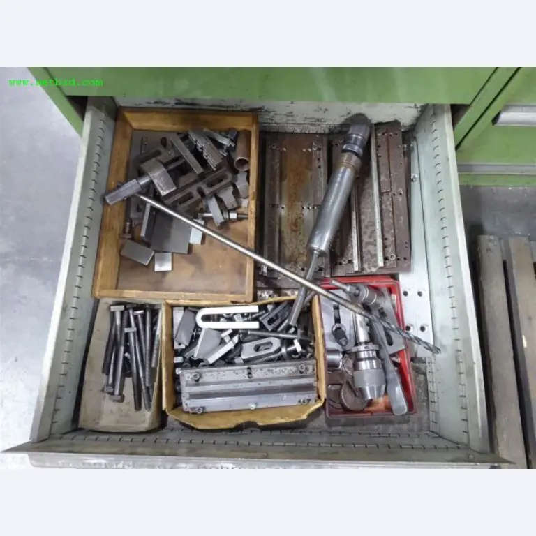 Maschinen zur Metallbearbeitung und Metallverarbeitung <br>-18