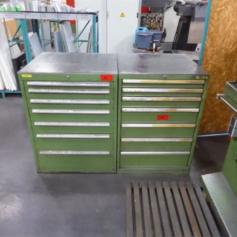 2 Tool cabinets