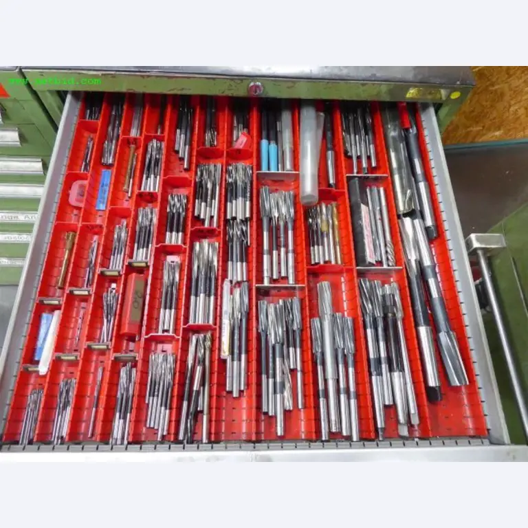 Maschinen zur Metallbearbeitung und Metallverarbeitung <br>-3