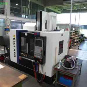 Centro de mecanizado CNC vertical YCM NXV1020A