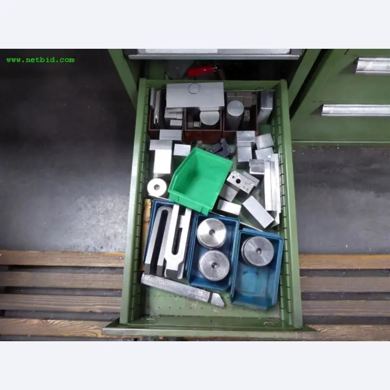 Maschinen zur Metallbearbeitung und Metallverarbeitung <br>-11