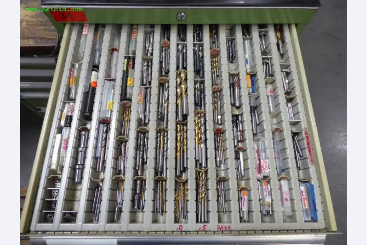 Maschinen zur Metallbearbeitung und Metallverarbeitung <br>-15