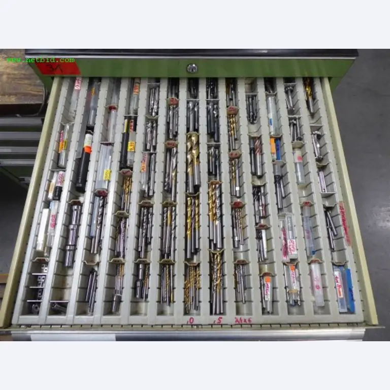 Maschinen zur Metallbearbeitung und Metallverarbeitung <br>-15