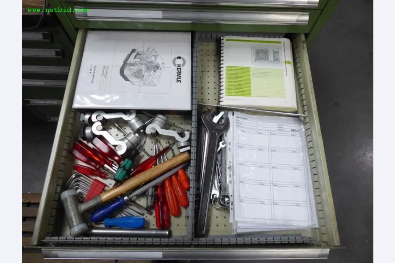 Maschinen zur Metallbearbeitung und Metallverarbeitung <br>-17