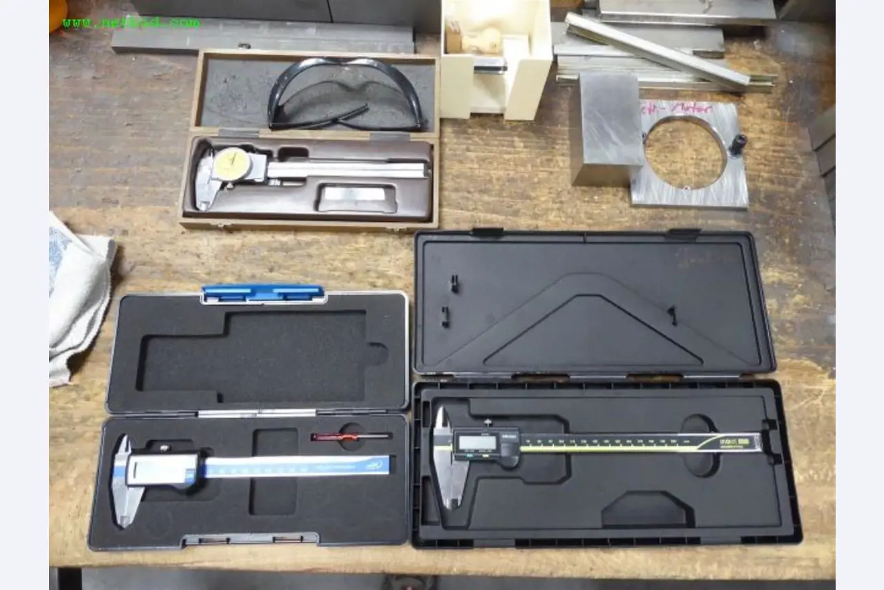 Maschinen zur Metallbearbeitung und Metallverarbeitung <br>-18