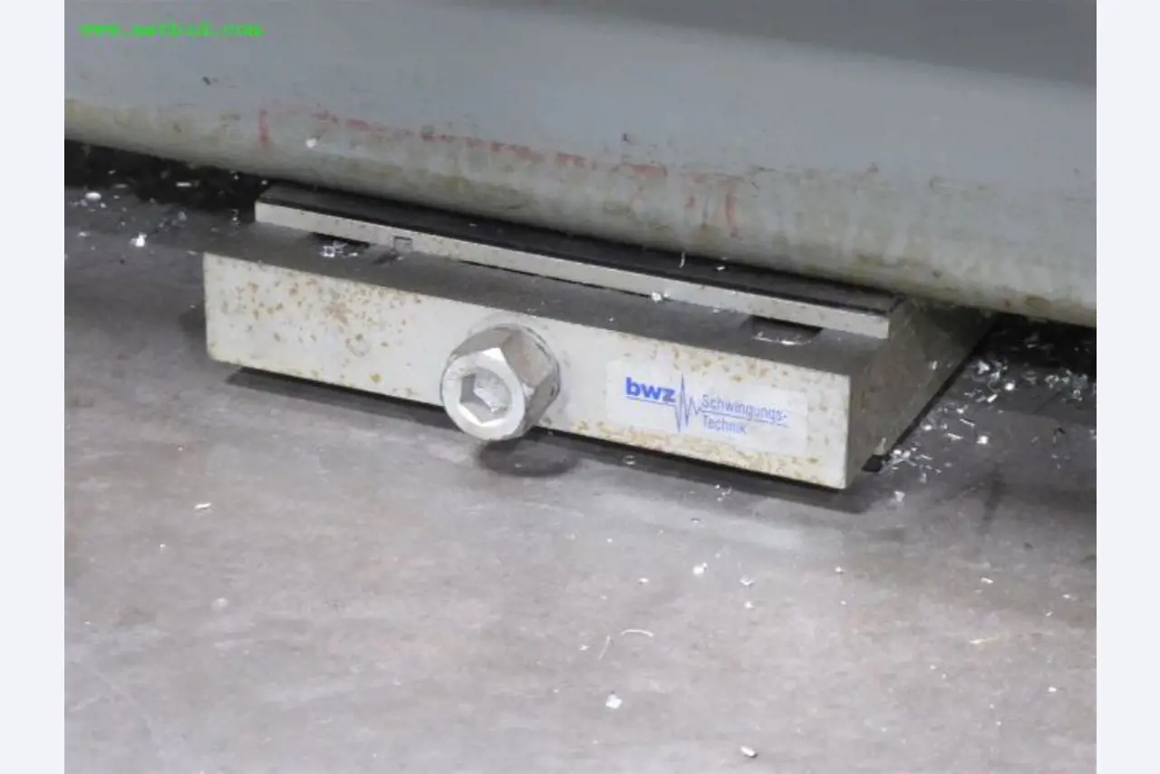 Maschinen zur Metallbearbeitung und Metallverarbeitung <br>-3