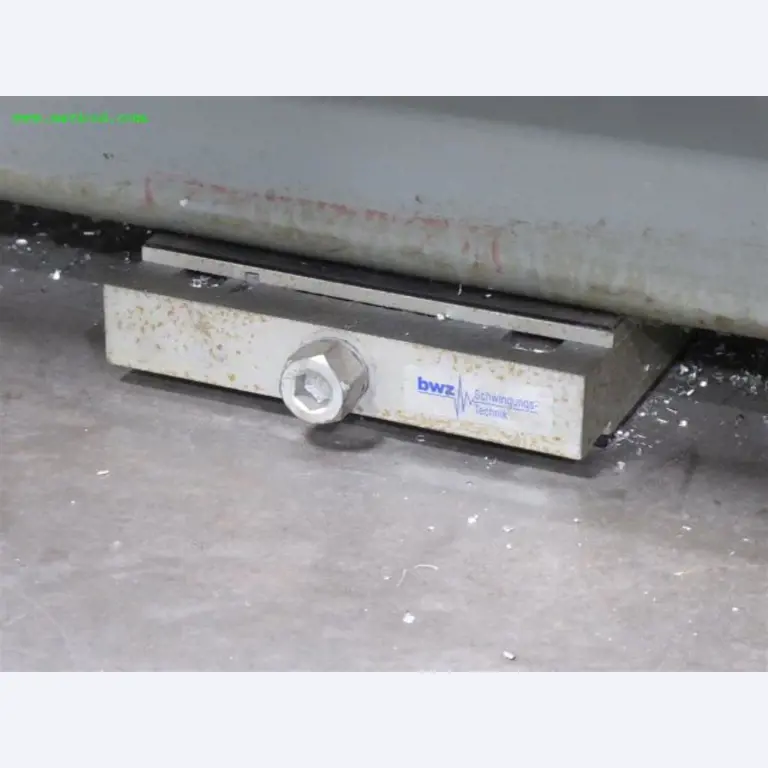 Maschinen zur Metallbearbeitung und Metallverarbeitung <br>-3