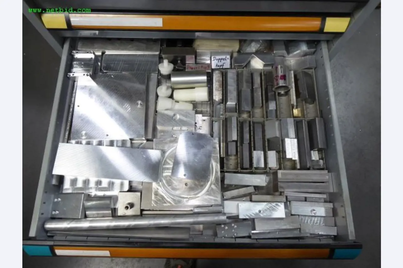 Maschinen zur Metallbearbeitung und Metallverarbeitung <br>-15