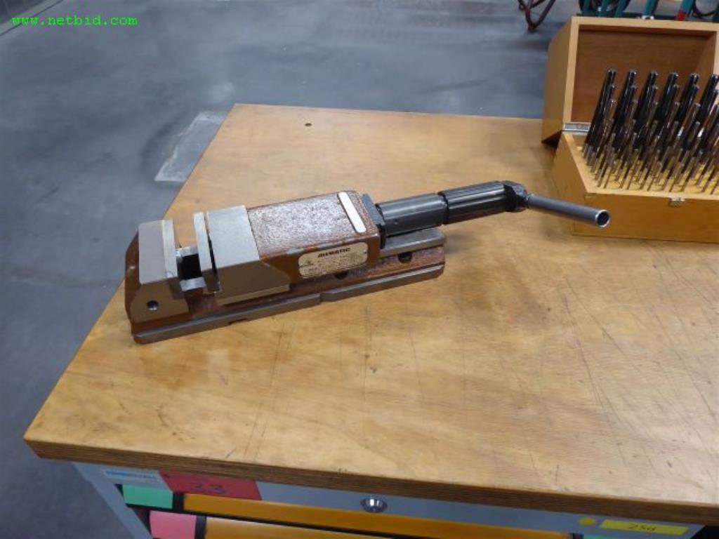 Machinery for metalwork and metal processing<br>-4