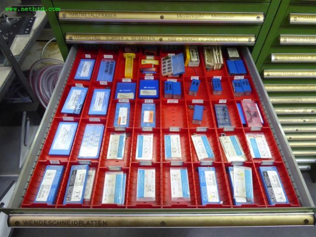 Machines pour le travail des métaux et la transformation des métaux <br>-17