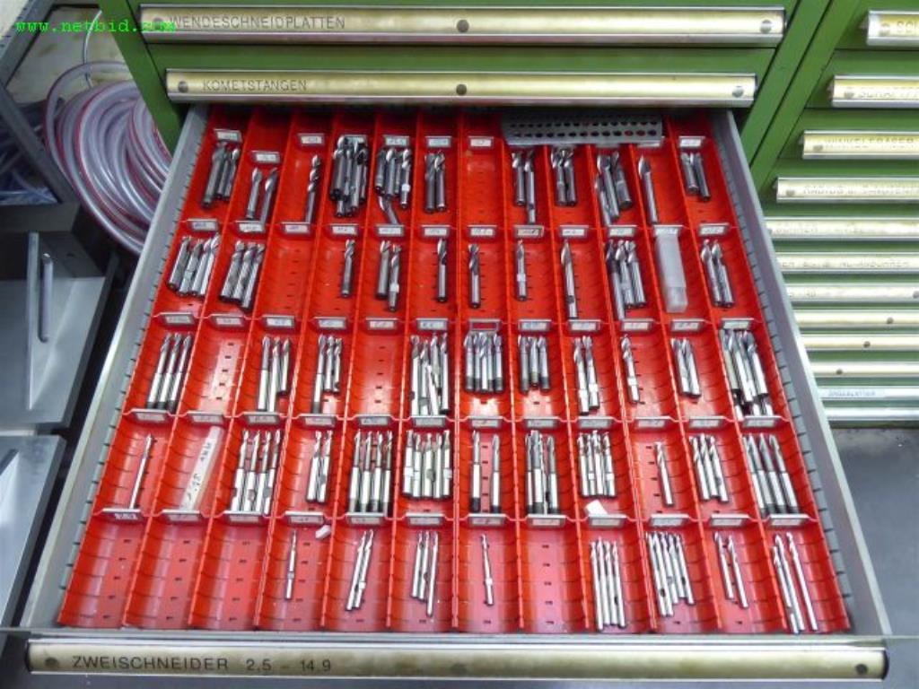 Machines pour le travail des métaux et la transformation des métaux <br>-19