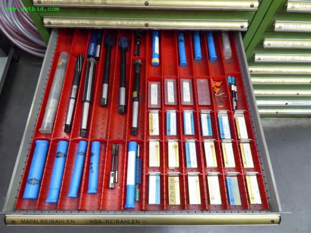 Machines pour le travail des métaux et la transformation des métaux <br>-22