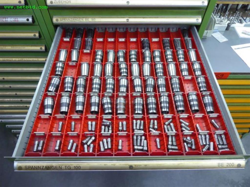 Machines pour le travail des métaux et la transformation des métaux <br>-24