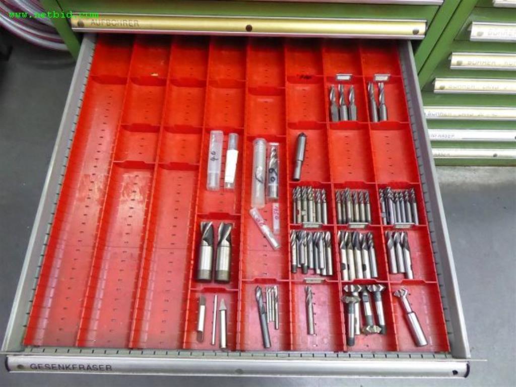 Machines pour le travail des métaux et la transformation des métaux <br>-25