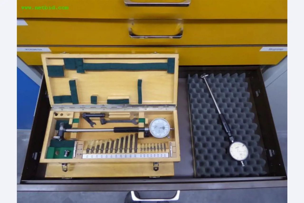 Machinery for metalwork and metal processing<br>-16