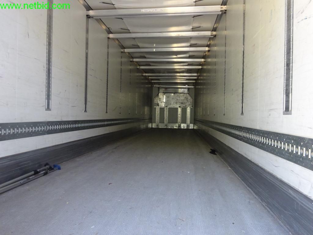 Veículos e equipamento operacional e de escritório bem conservados-3