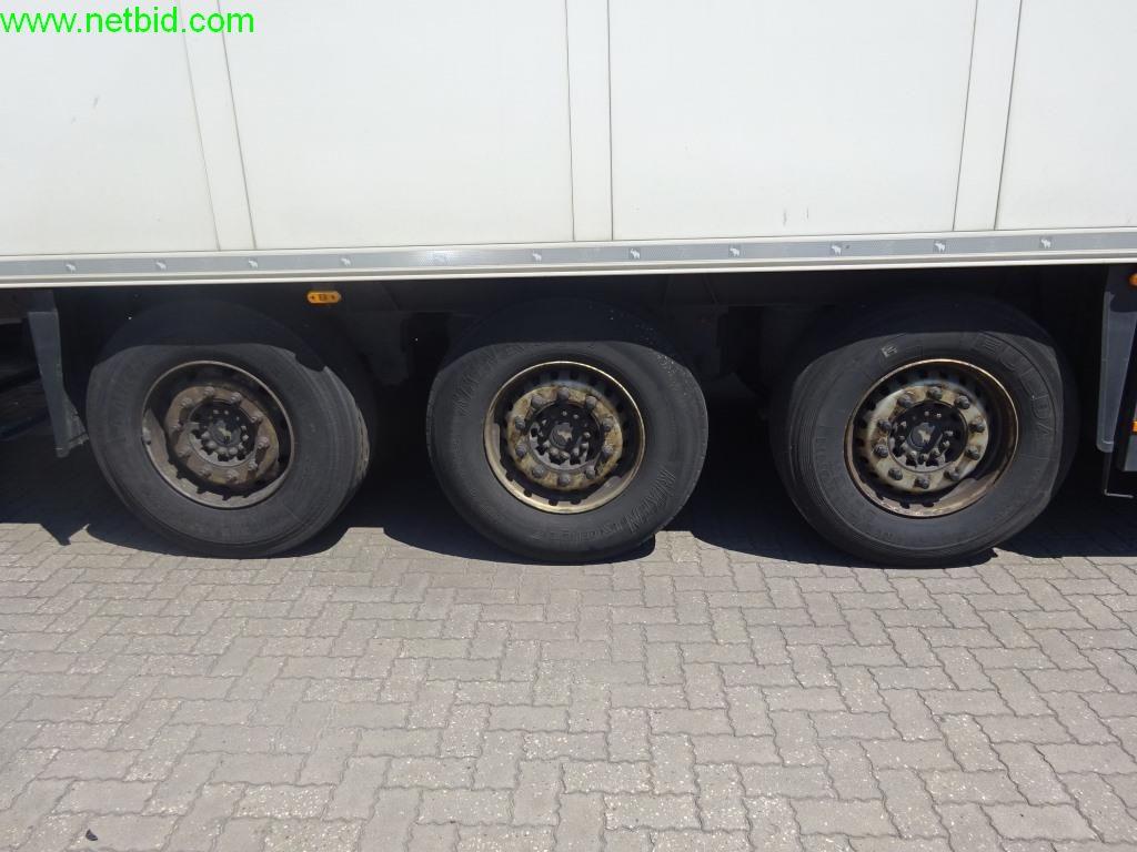 Gepflegte Fahrzeuge sowie die Betriebs- und Geschäftsausstattung -10