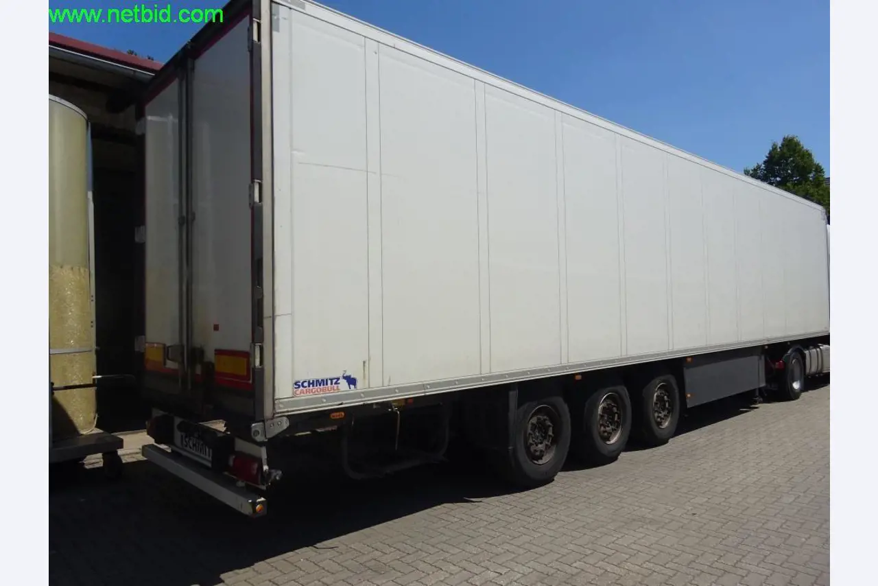 well-maintain vehicles and machine-1
