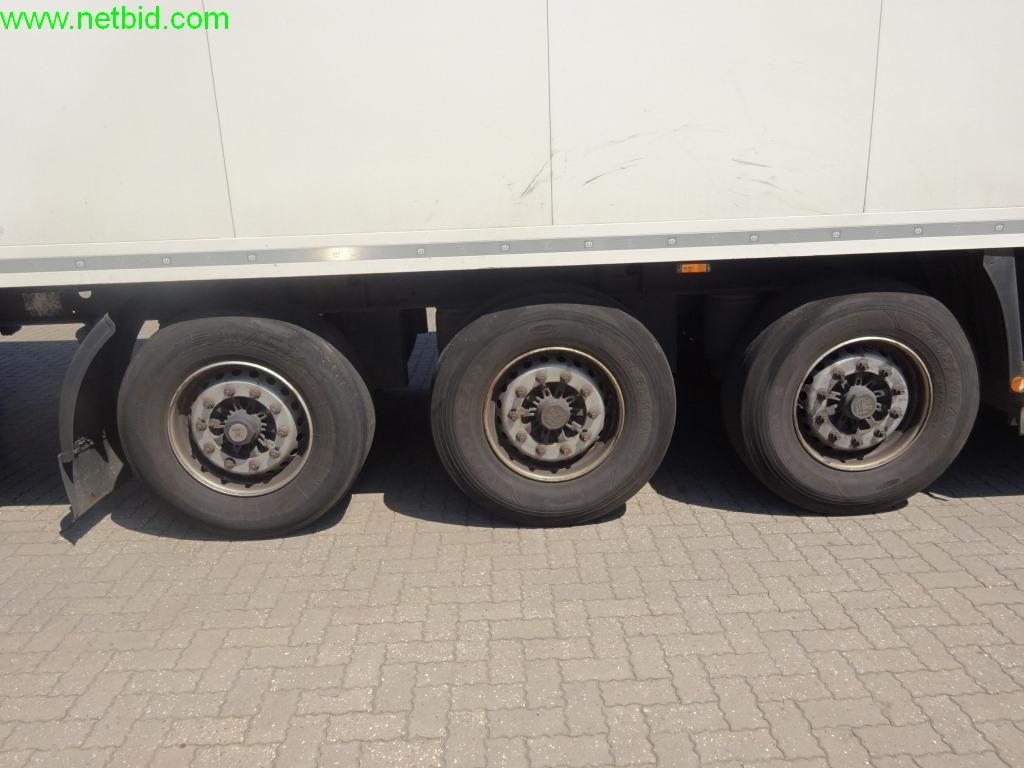 well-maintain vehicles and machine-10