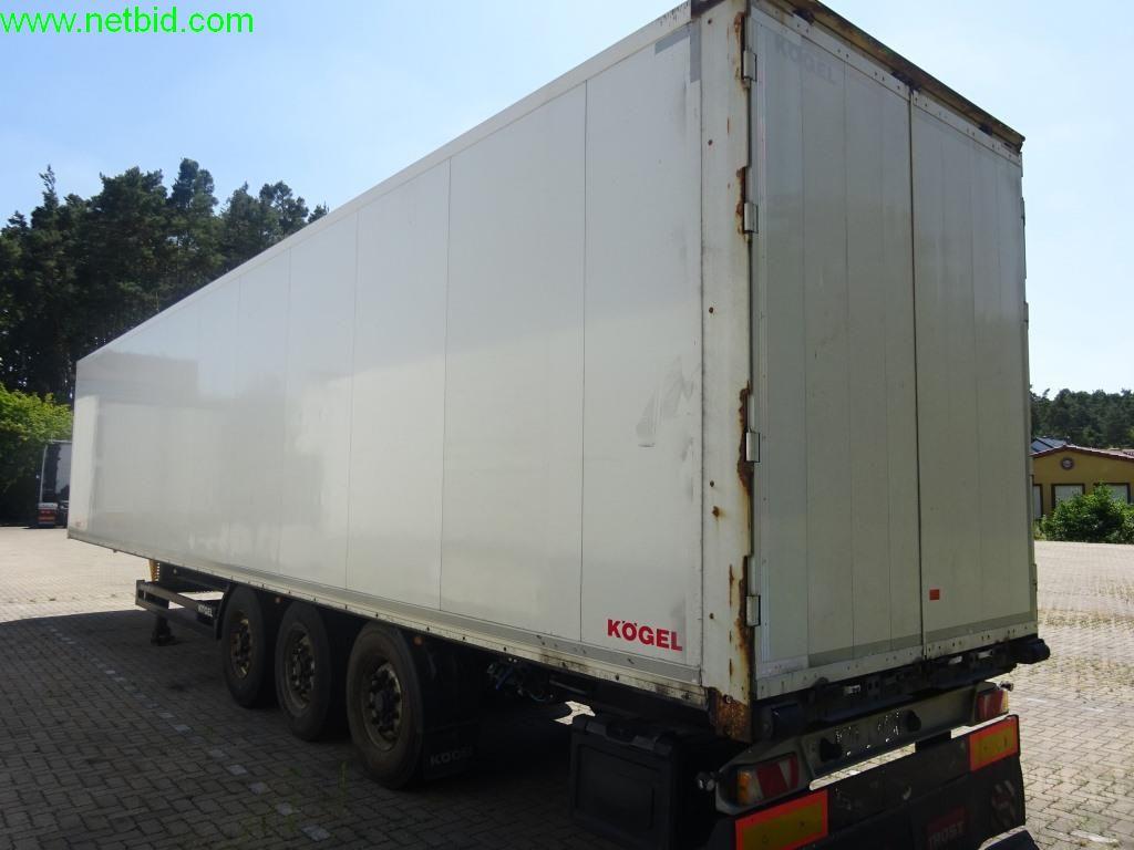 Gepflegte Fahrzeuge sowie die Betriebs- und Geschäftsausstattung -2