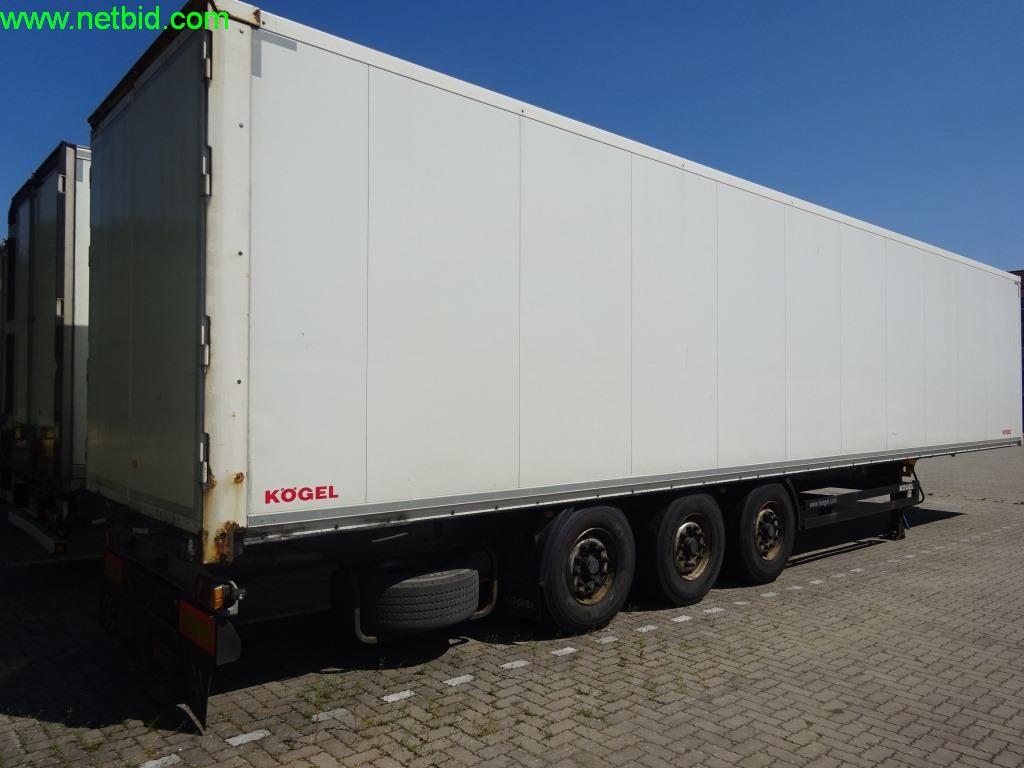 Gepflegte Fahrzeuge sowie die Betriebs- und Geschäftsausstattung -8