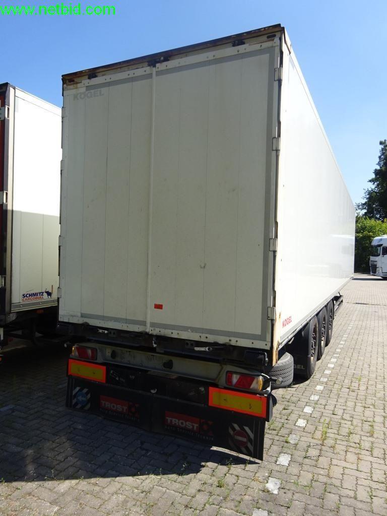 Gepflegte Fahrzeuge sowie die Betriebs- und Geschäftsausstattung -9