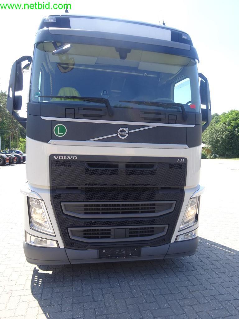 Gepflegte Fahrzeuge sowie die Betriebs- und Geschäftsausstattung -2