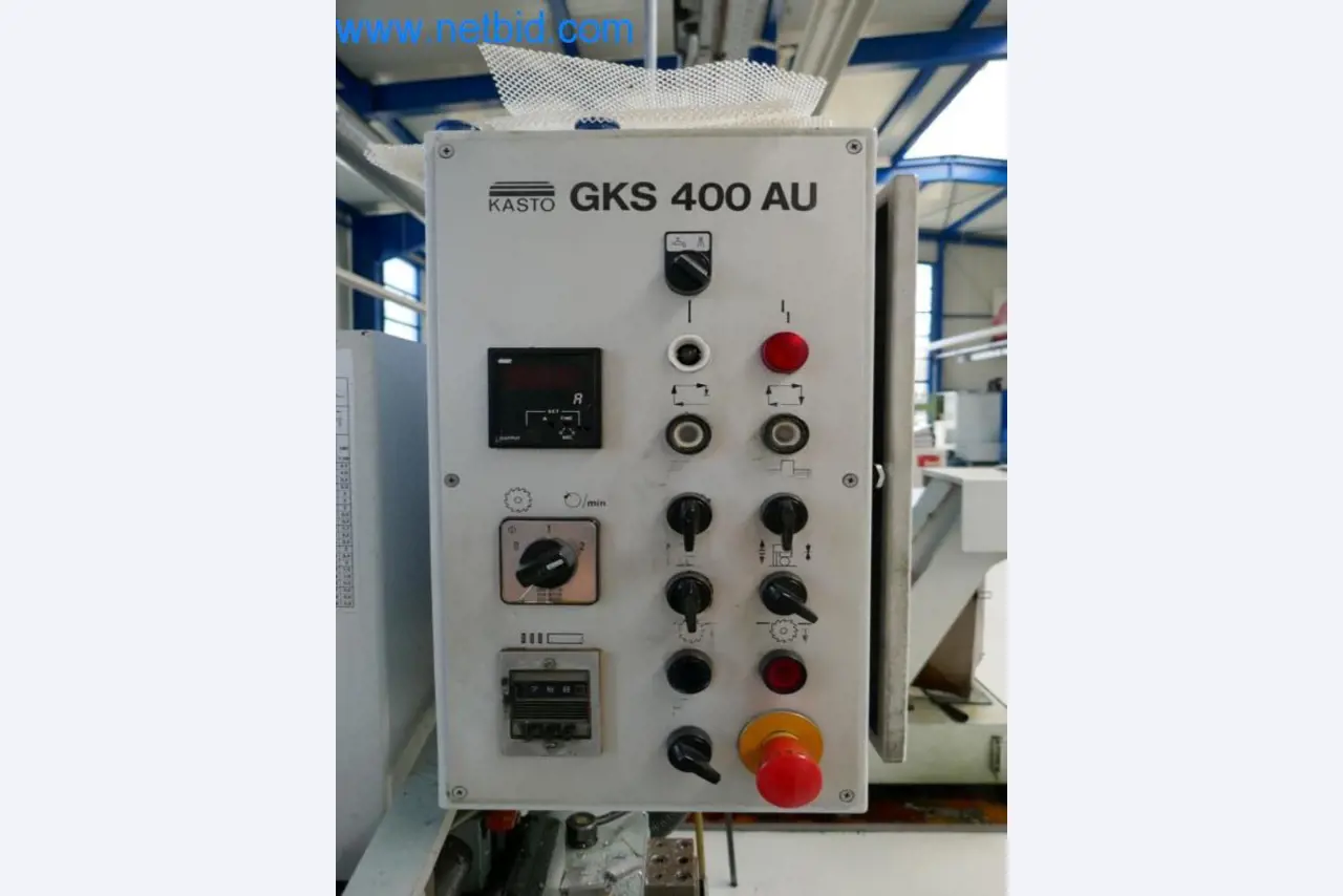 Well-maintained metalworking machines as well as the operating and office equipment -2