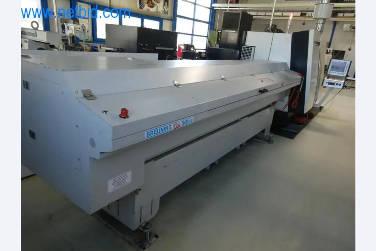 Well-maintained metalworking machines as well as the operating and office equipment -4