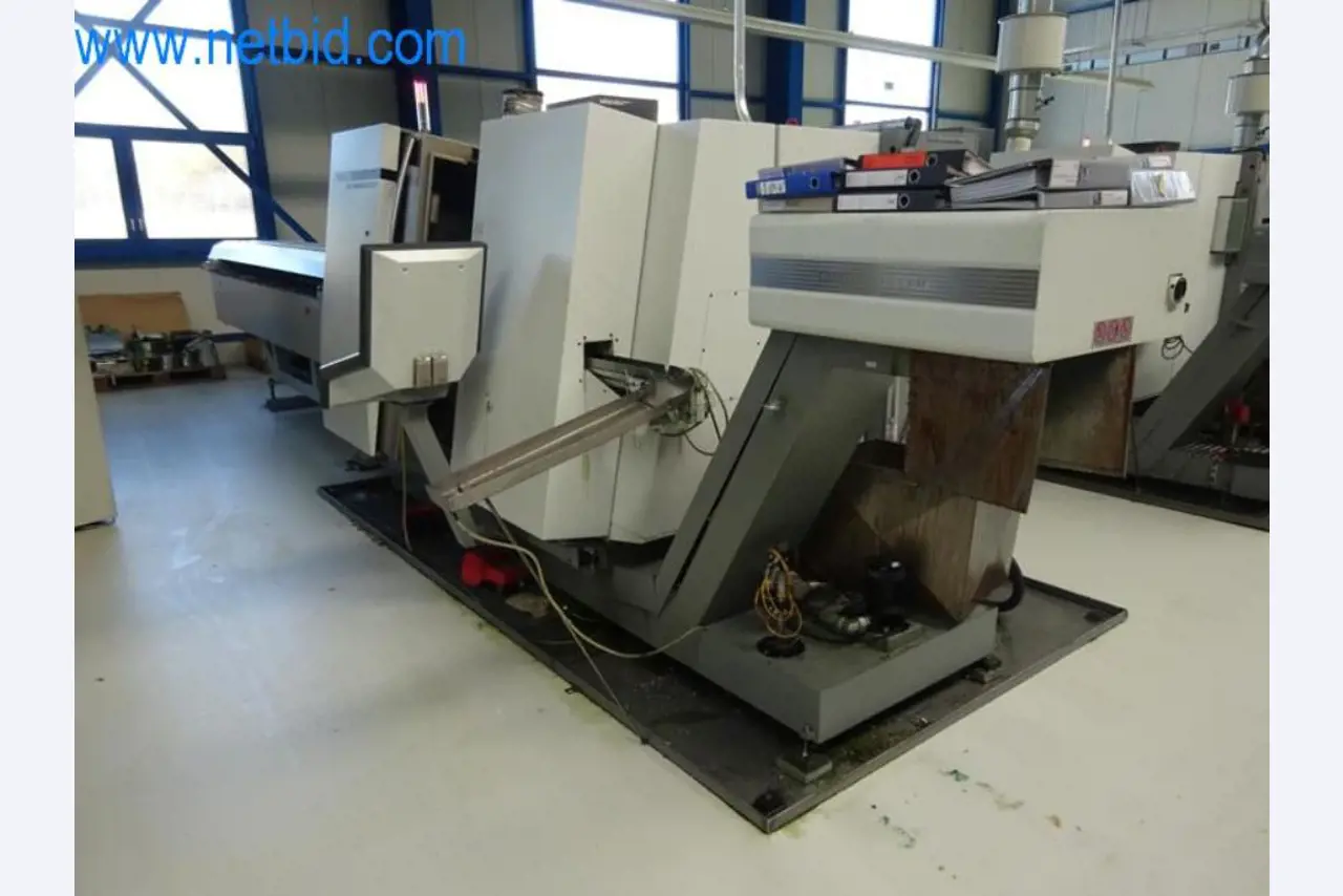 Well-maintained metalworking machines as well as the operating and office equipment -5