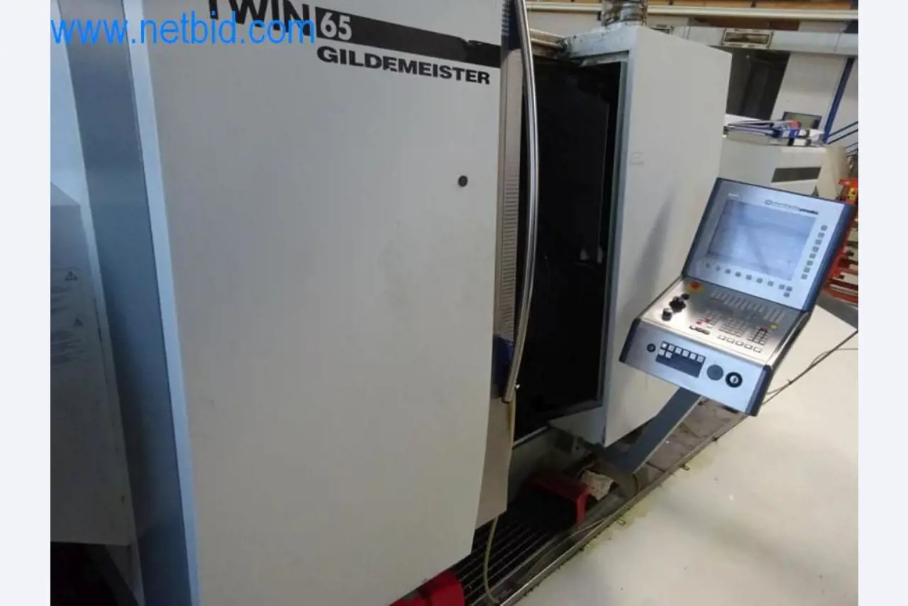 Well-maintained metalworking machines as well as the operating and office equipment -6