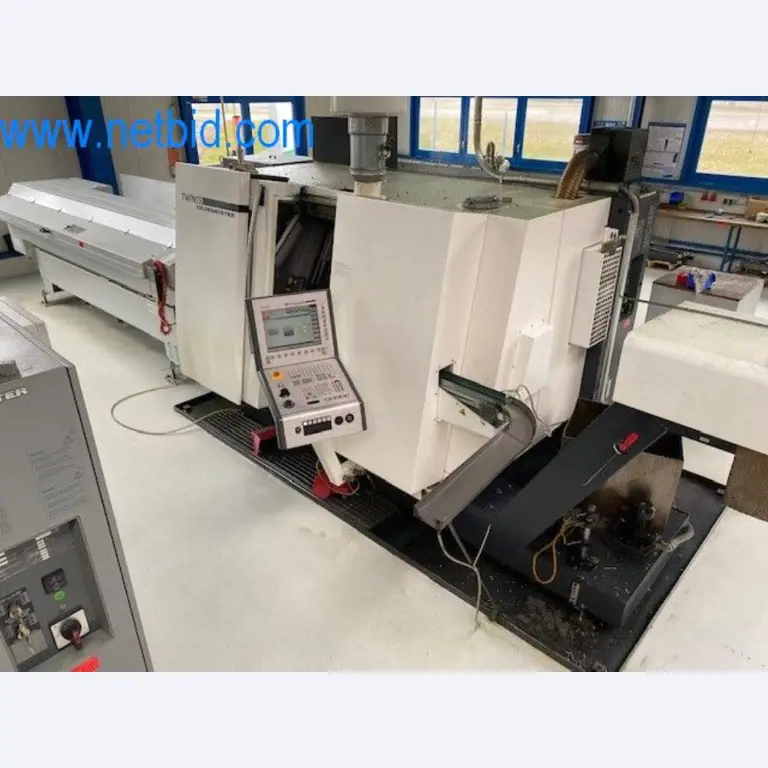 Well-maintained metalworking machines as well as the operating and office equipment -1