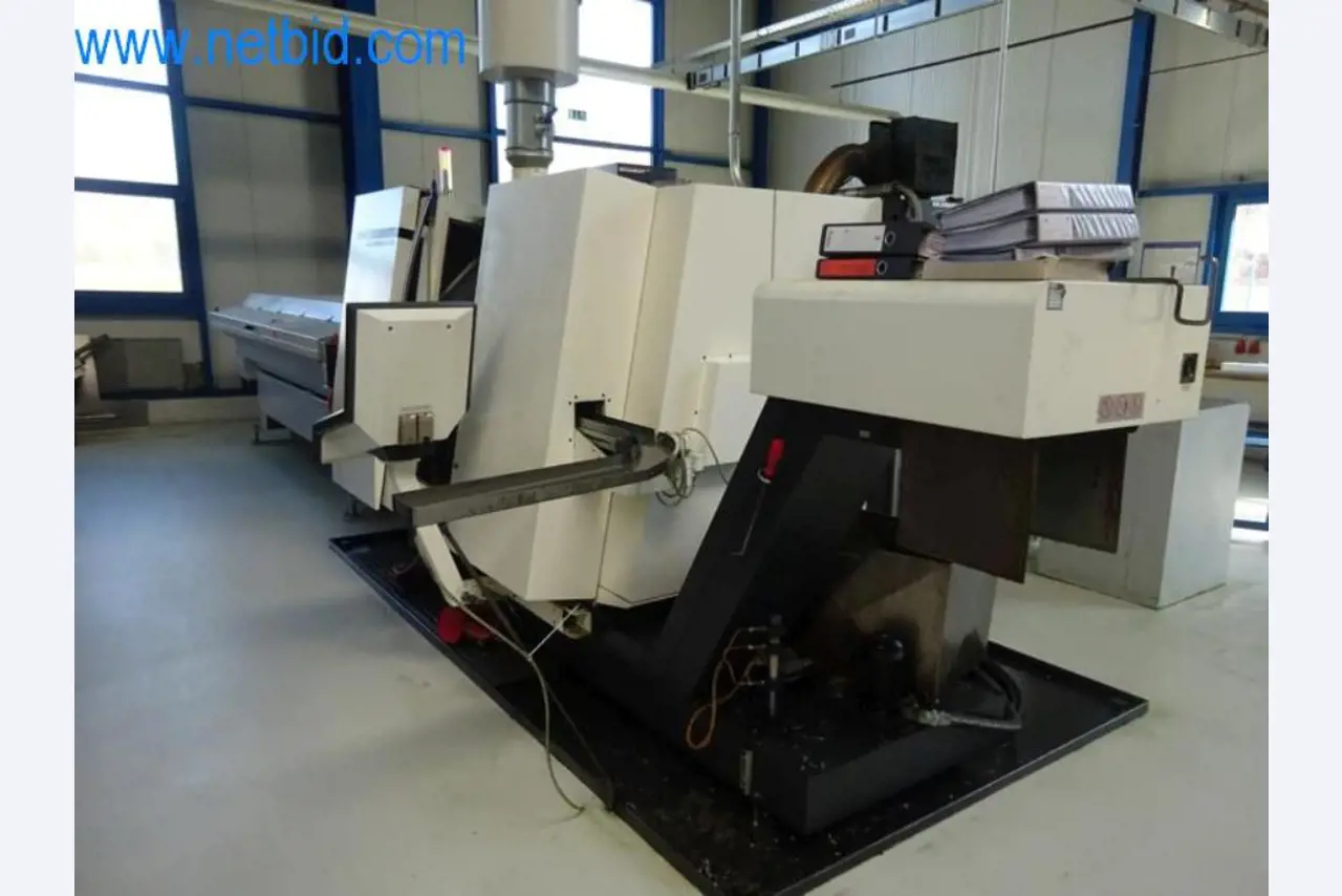 Well-maintained metalworking machines as well as the operating and office equipment -2