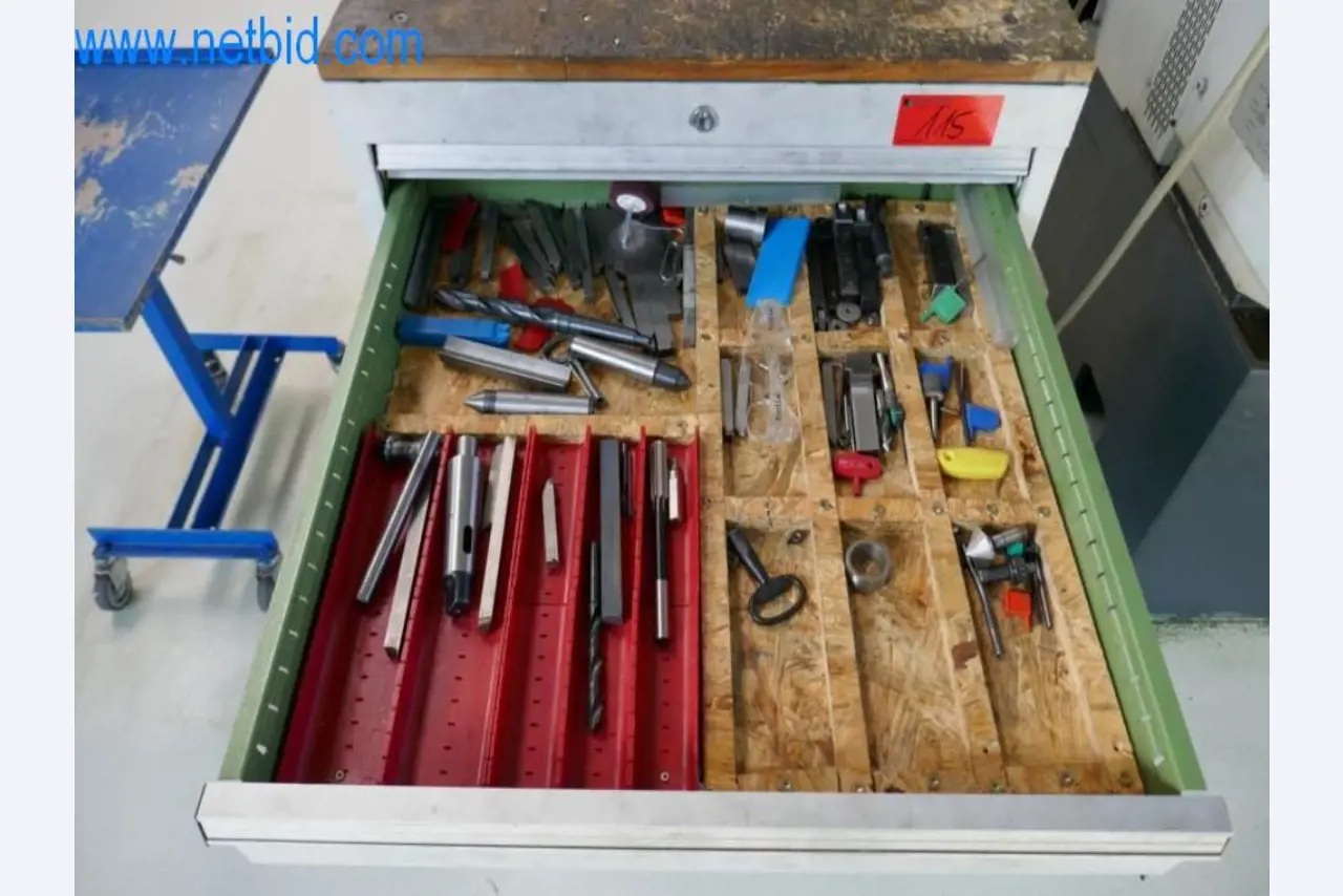 Well-maintained metalworking machines as well as the operating and office equipment -8