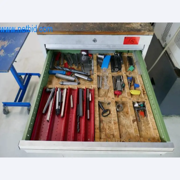 Well-maintained metalworking machines as well as the operating and office equipment -8