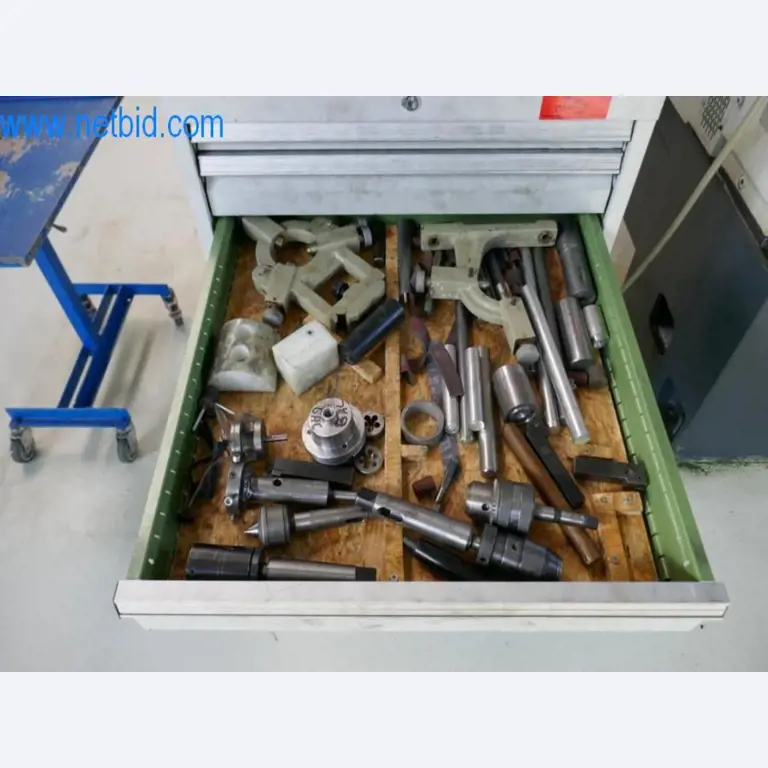 Well-maintained metalworking machines as well as the operating and office equipment -9