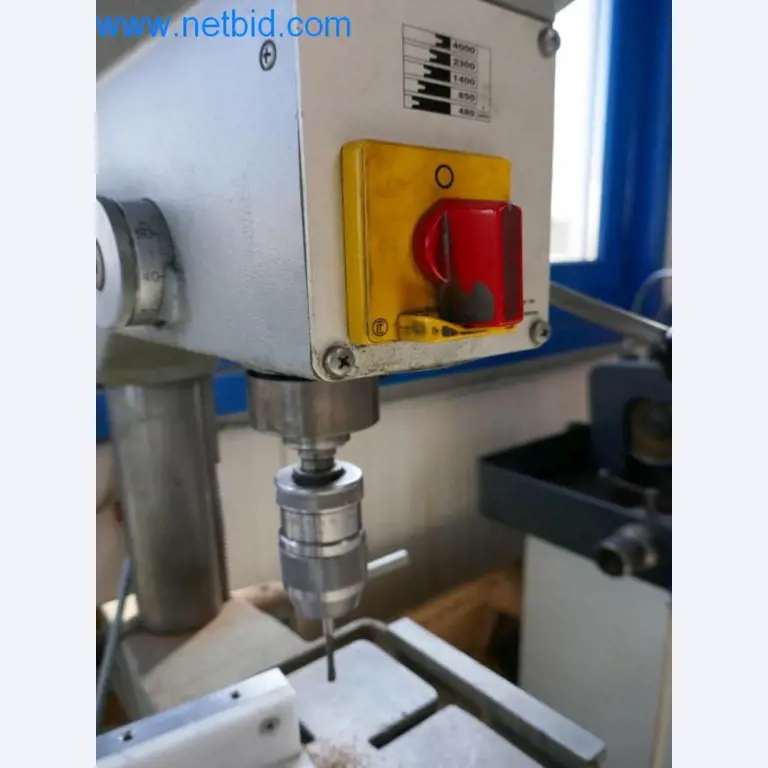 Well-maintained metalworking machines as well as the operating and office equipment -3