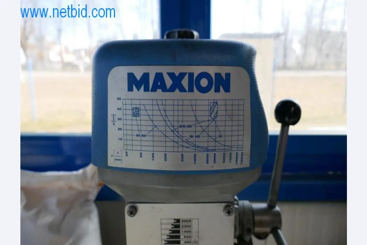 Well-maintained metalworking machines as well as the operating and office equipment -4