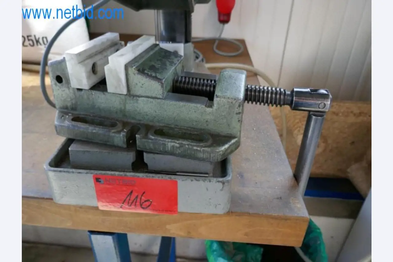 Well-maintained metalworking machines as well as the operating and office equipment -6