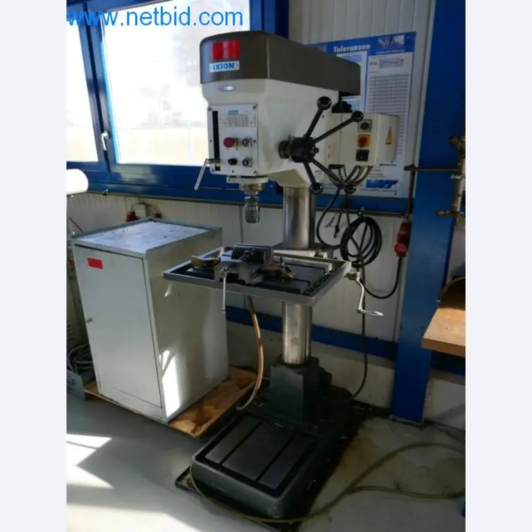 Well-maintained metalworking machines as well as the operating and office equipment -1