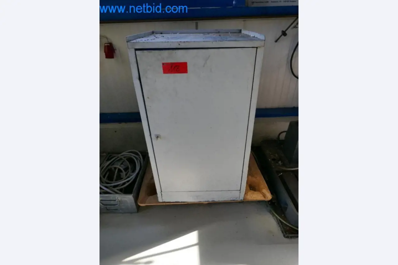 Well-maintained metalworking machines as well as the operating and office equipment -6